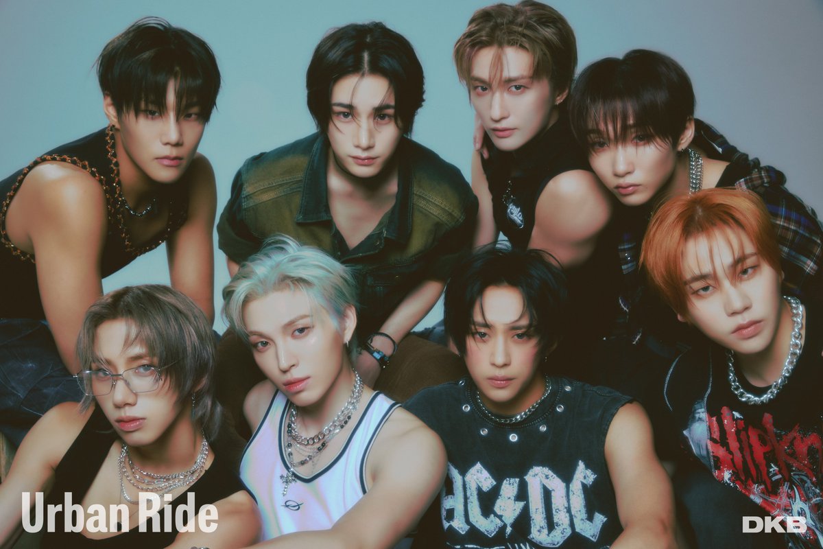 DKB_BRAVE's tweet photo. DKB the 8th Mini Album
[𝐔𝐫𝐛𝐚𝐧 𝐑𝐢𝐝𝐞]

𝘊𝘖𝘕𝘊𝘌𝘗𝘛 𝘗𝘏𝘖𝘛𝘖 𝙐𝙧𝙗𝙖𝙣 𝙫𝙚𝙧.

2024.07.17. 6PM (KST)

#다크비 #DKB #UrbanRide #FlirtingX
#20240717_6PM https://t.co/pWkxoIIGzp