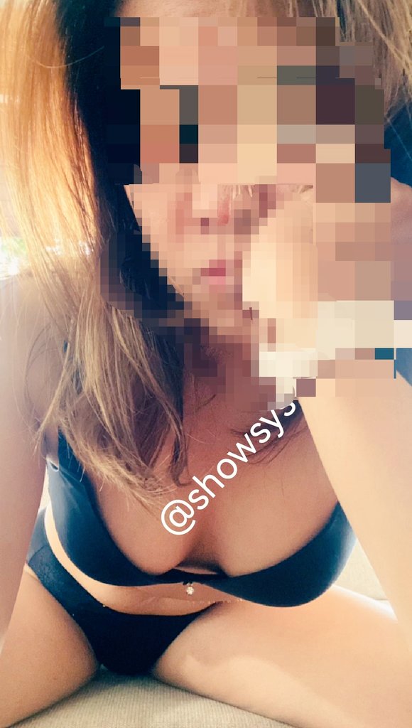 Showswy's tweet photo. คนมันเครียด...อยากโดน..แบบจุกๆ https://t.co/GXiQPKvSZE
