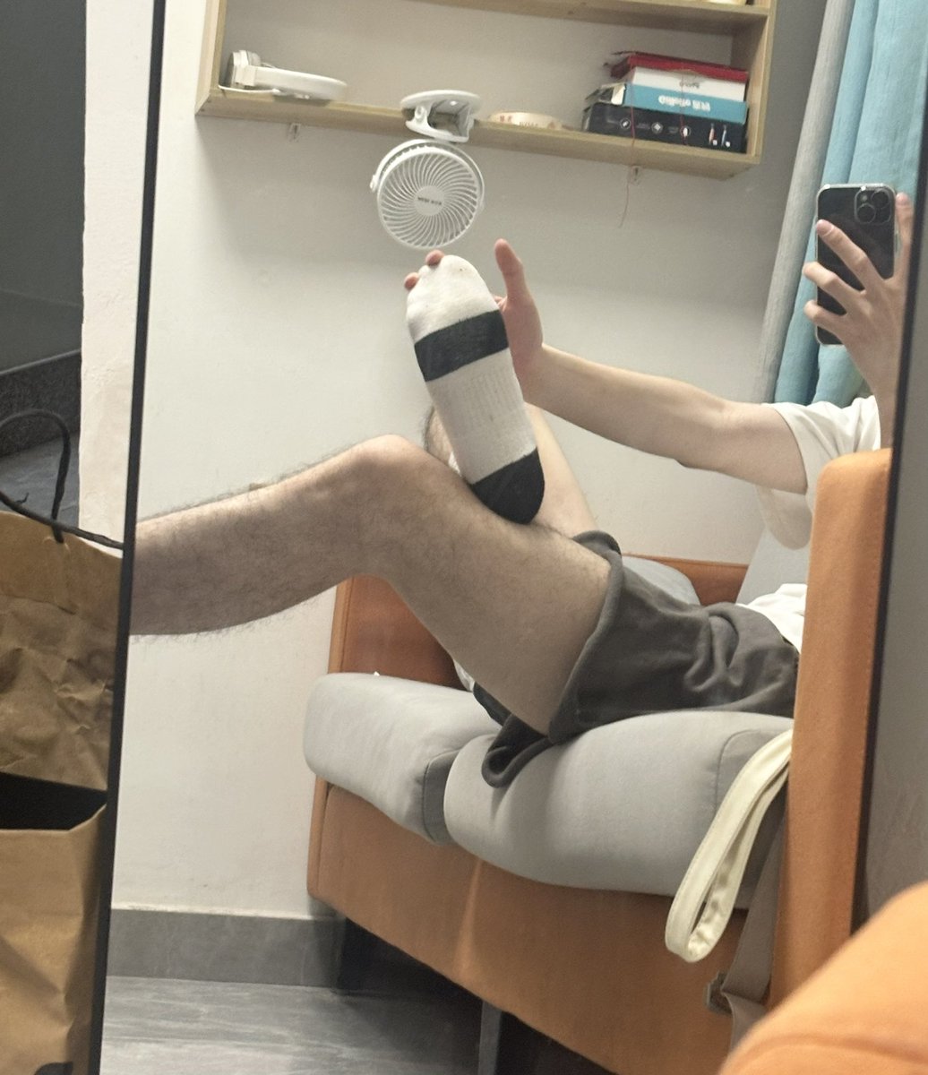 变革notgood tweet media