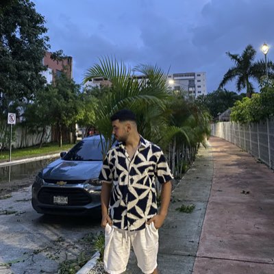 mertcankucerr1's tweet photo. #NewProfilePic https://t.co/IwoBzqrW8f