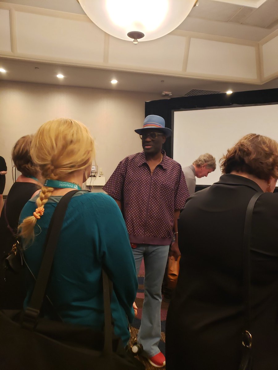 M. Mabanckou listened to 
 teachers' questions  attentively &amp; answered them with genuine interest and respect after the film 💯💯 #NoirsenFrance <a href="/amabanckou/">Alain Mabanckou</a> <a href="/TFLA_Tweets/">TFLA</a> <a href="/AATFrench/">AATF</a> <a href="/AATSPglobal/">AATSP</a> <a href="/TFLA_Tweets/">TFLA</a> <a href="/RPHS_Panthers/">Ridge Point HS</a> #langchat #frenchteacher #aatf24