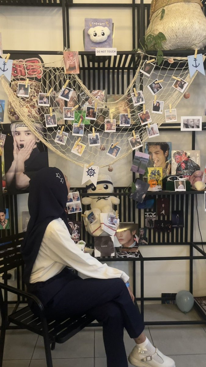 queenrosety's tweet photo. Taeyong’s Event “To the Sea: Route 71”at New Batavia Cafe Jakarta
by @Navigatyong
#NavigaTYONG #Route71 #TaeyongSoloVoyage #TAEYONG https://t.co/T5LYmdpNeq