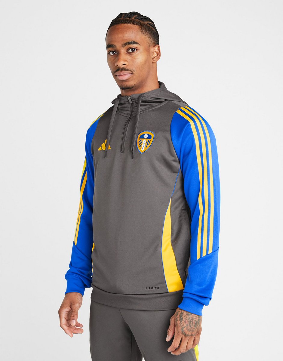 gerrymcdermotya's tweet photo. https://t.co/n7AlLyURru
#LUFC
#adidasxBright
#jdsports
#shopleeds https://t.co/YYSQ8yCLdt