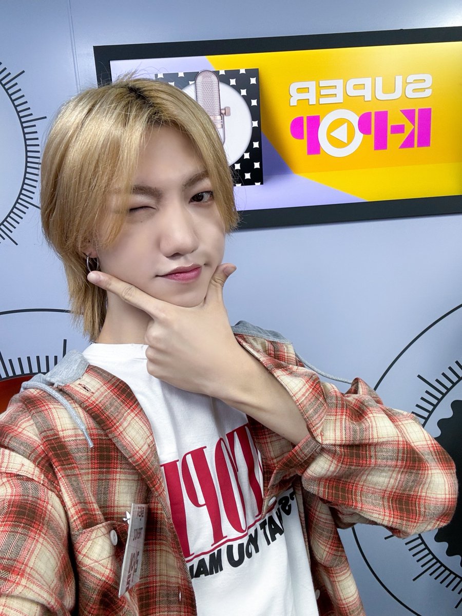 TRENDZ_OFFCL's tweet photo. [#라엘]

프렌드지!! 오늘하루도 우리 모두 화이팅!!🔥

#FROM_TRENDZ #TO_FRIENDZ #TRENDZ #트렌드지 https://t.co/vBhio1upFX
