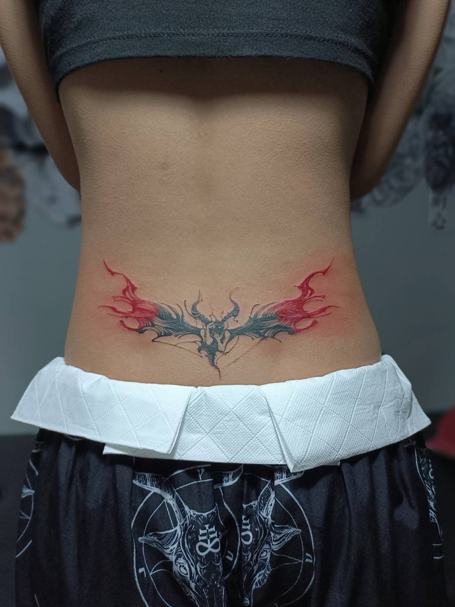 DragonVSTattoo's tweet photo. ทุกลายสักล้วนมีเสน่ห์
----------------------
#���้านสักอยุธยา💉💉
#DragonVSTattoo 🐉👑✨️✨️

📍https://t.co/Ox7BuxJpiO
📍https://t.co/I5t9txrgUH
#อยุธยา #หมู่บ้านบ้านดีดีแลนด์ #โคกมะยม #โคกช้าง #คานหาม #อุทัยภาชี #สินธิวา #ประตูA #คานหาม #อยุธยารับงาน #อยุธยาทัก https://t.co/4o9jmeBYvu