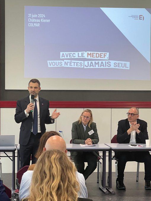 Fabrice Le Saché
"A #Colmar ce matin avec une centaine d’adhérents du <a href="/medef_alsace/">Medef Alsace</a> pour échanger sur les inquiétudes nées de la situation politique. Le <a href="/medef/">Mouvement des Entreprises de France</a> dénonce l’impasse de certaines mesures. Retraites à 60 ans, indexation salaires sur inflation, nationalisations,.."