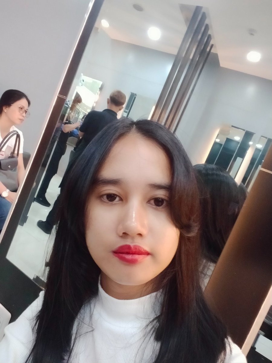 chikuhalol's tweet photo. Hi army daaay https://t.co/2CUMWwSEb2