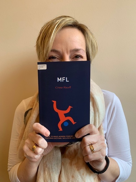 CristaHazell's tweet photo. Do you have a trainee languages teacher or #ect you want to purchase a small gift for? My book #ITonMFL makes for a great gift. Available @CrownHousePub website, @itpress &amp; @amazon for a bargain!  #mfltwitterati #mflchat #langchat #edutwitter #lovebooks #edubooks #shopindependent https://t.co/djsJ4QJeAx