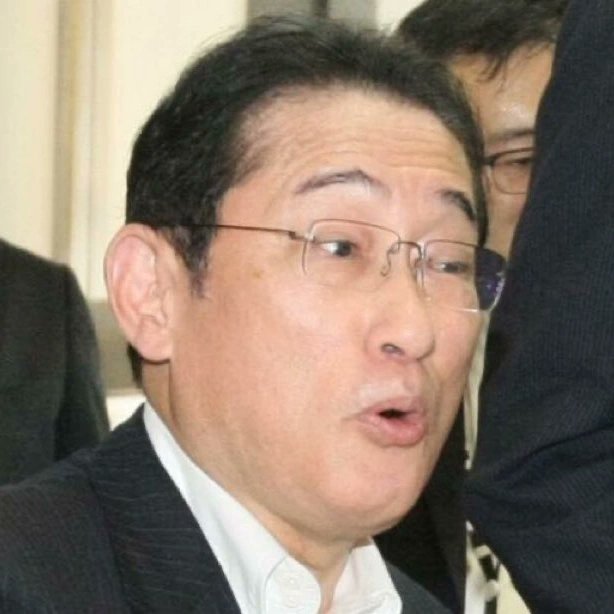 VCTcr27jSjYApiV's tweet photo. @kantei #Fumio Kishida should quit early Please quit seriously https://t.co/JCsg6R4T1k