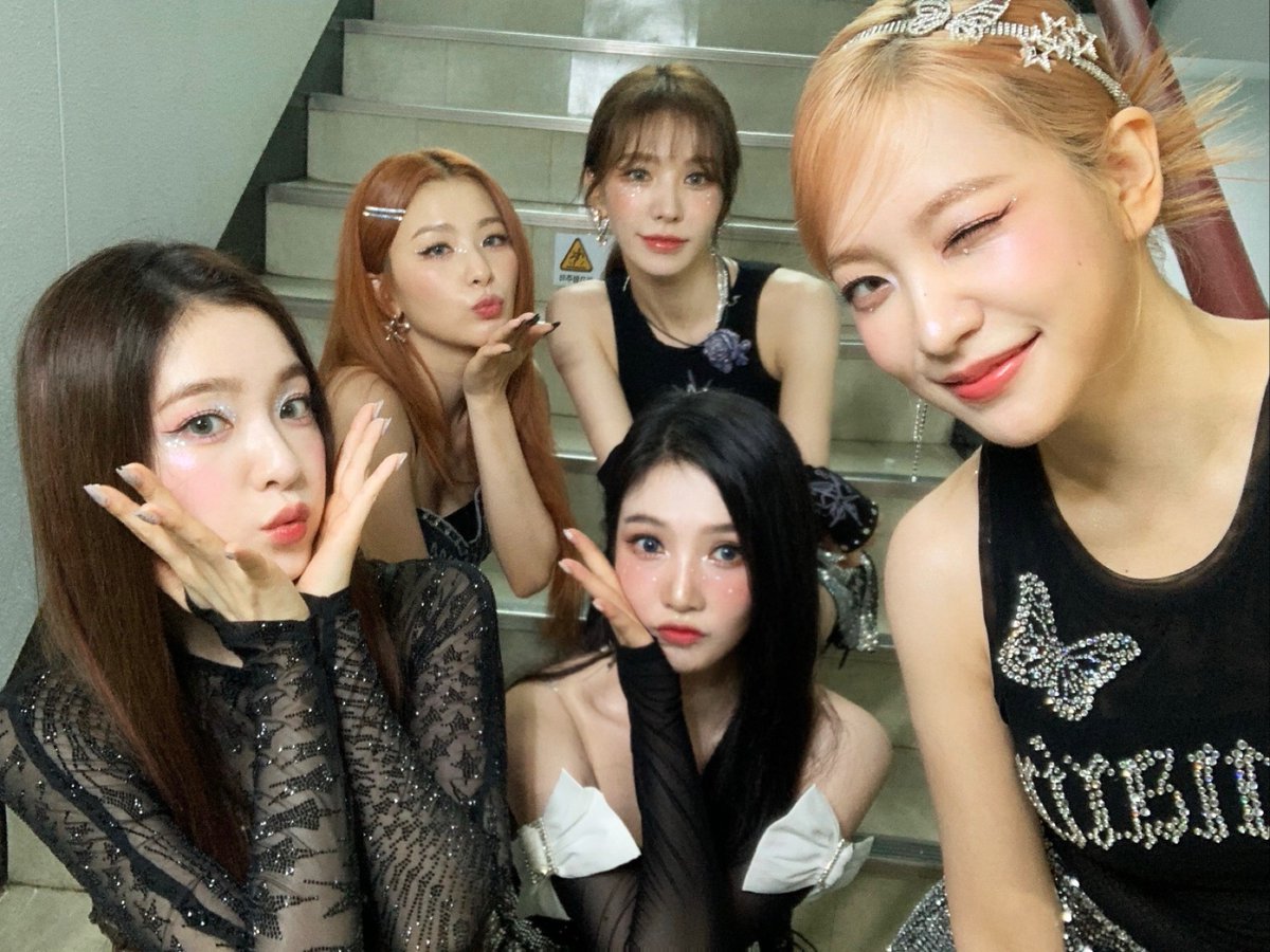 2024.07.07 인기가요
Goodbye Cosmic💫

#레드벨벳 #RedVelvet
#코스믹 #Cosmic
#RedVelvet_Cosmic
#인기가요