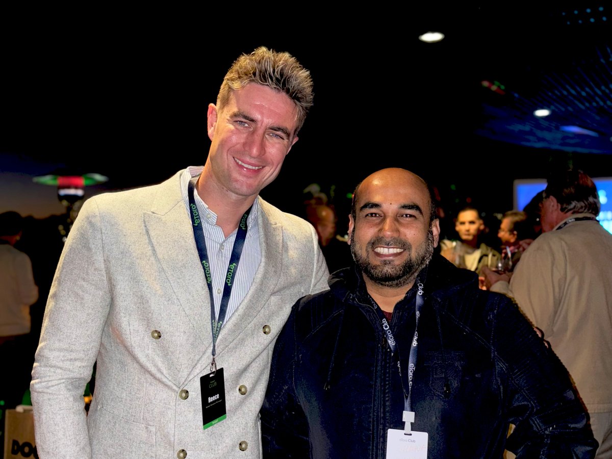eToroAU's tweet photo. Sydney bringing the energy!🔥💪

What an amazing night at Barangaroo Smoke Bar for our Sydney #eToroClub event! 

A huge thank you to all our investors who made the event memorable. 

Some snaps from the night 👇📸 https://t.co/tsnXdsiPK3