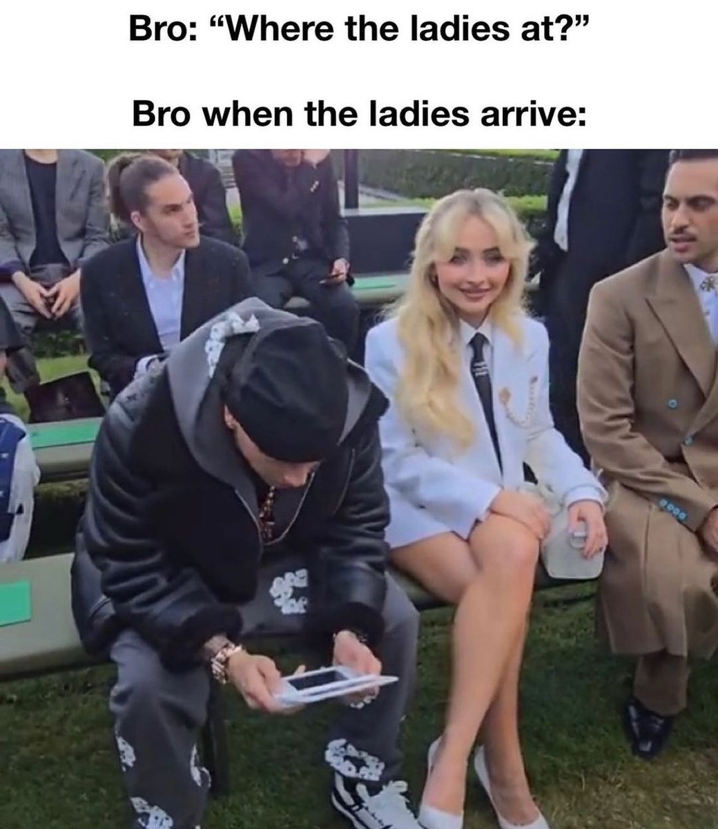 𝗕𝗿𝗲𝗲𝘇𝘆’🦉 (@ovobrezzzy) on Twitter photo 