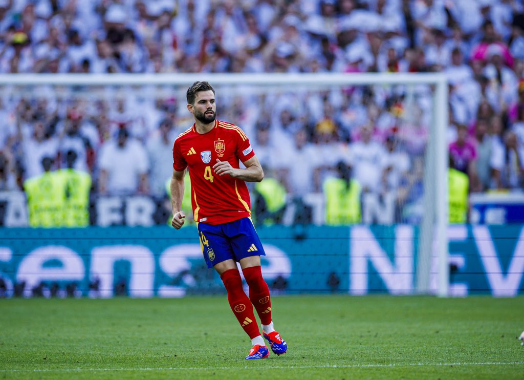 SamNathanScott's tweet photo. When Nacho Fernández was diagnosed with type 1 diabetes, many thought his dream of playing competitive football was over. But tonight, the two-time Champions League winner will play for Spain against France in the Euros semi-finals. https://t.co/lmjP1LG8Mz