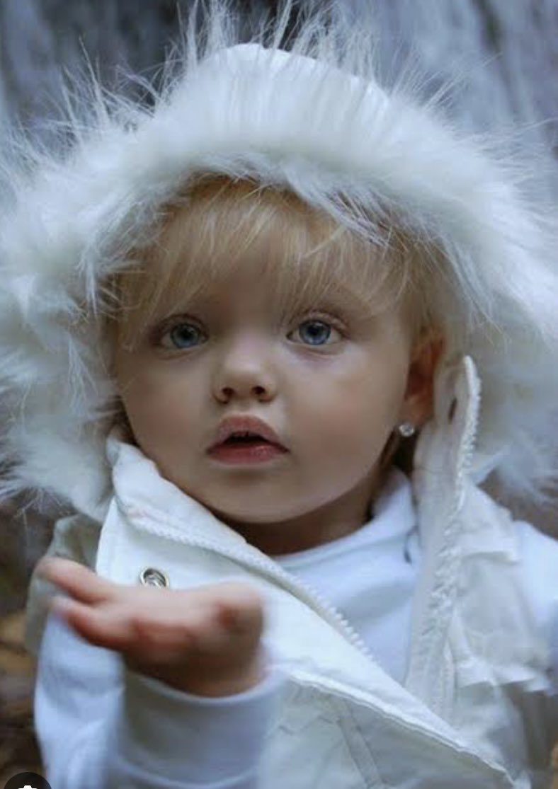 صباحكم في حفظ الله وامانه 
             صباح الخير