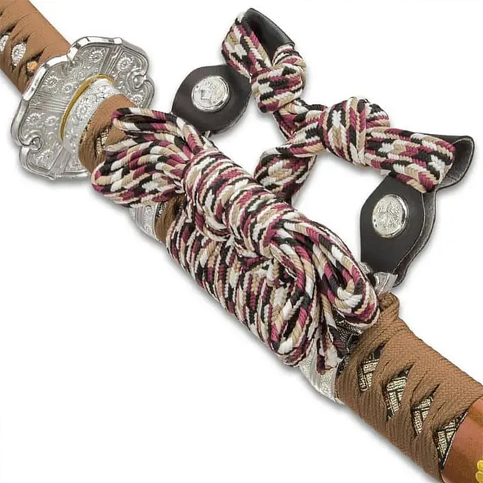 Swordkingdomusa's tweet photo. Introducing the Fully Functional Sokojikara Natsukashii Handmade Samurai Sword.👉 https://t.co/dLLsEDRso5
.
#firstfriday #samuraisword #Samurai #cosplay #handmadegift https://t.co/gwiclDOh7A