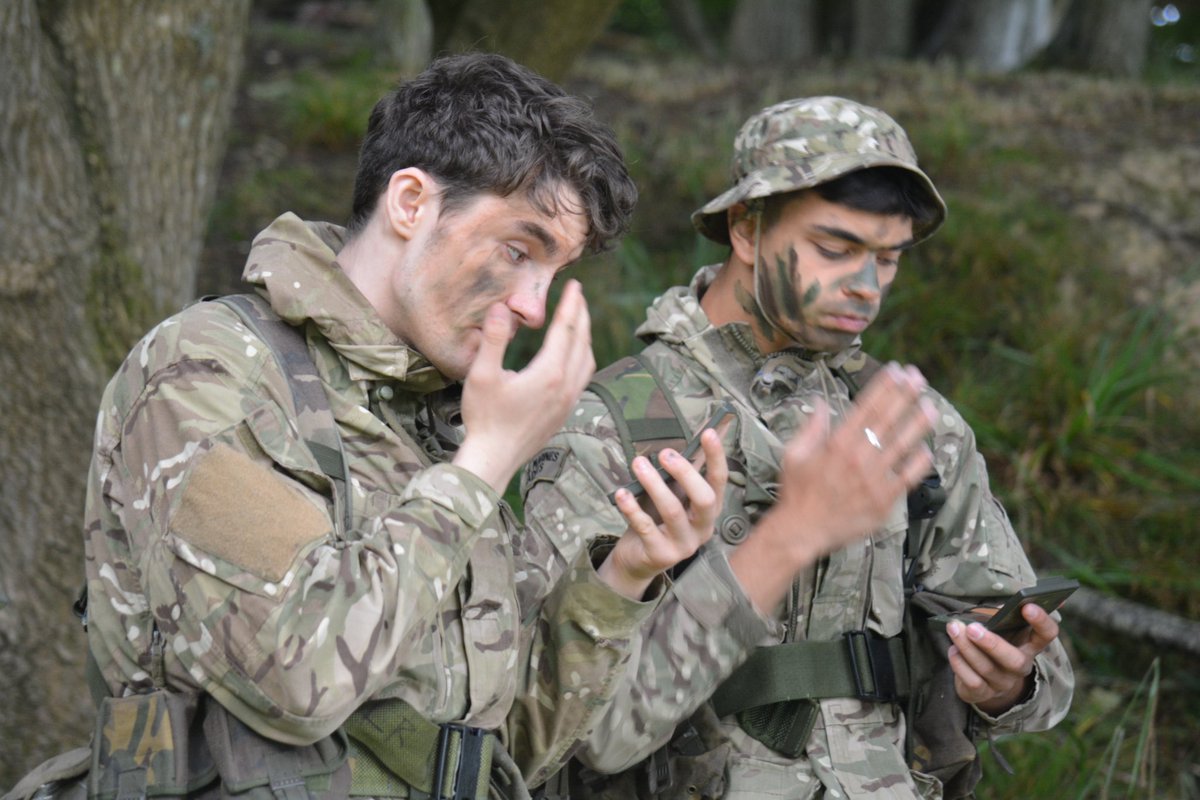 TSBrilliant_RMC's tweet photo. Last week whilst the Sea Cadets were boating the Royal Marines Cadets entered phase 2 of their summer training with a lesson on camouflage and concealment # #TSBrilliant #RoyalMarinesCadets #SeaCadets #CadetExperience #TunbridgeWells #CamdenRoadTW #Youth https://t.co/RgjMuw7Ttn