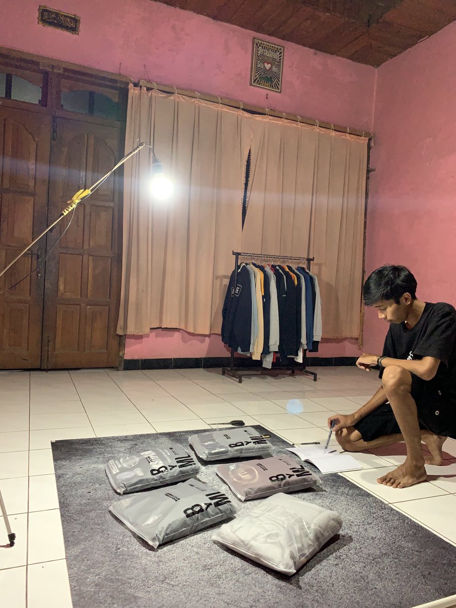 hudamarley_'s tweet photo. Usaha ben gak nol🖐️ https://t.co/jNyDhi5WR3