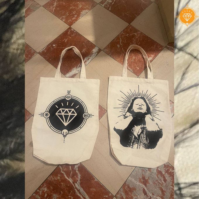 Our totes are live on Etsy! Go get 'em! https://t.co/Z7SwxgWqr9 https://t.co/854UFWrBRQ