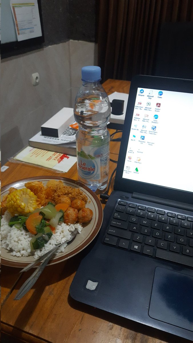 RezaParayogi's tweet photo. Brunch @MrBobSuperSeru https://t.co/OfzS4M4EJs