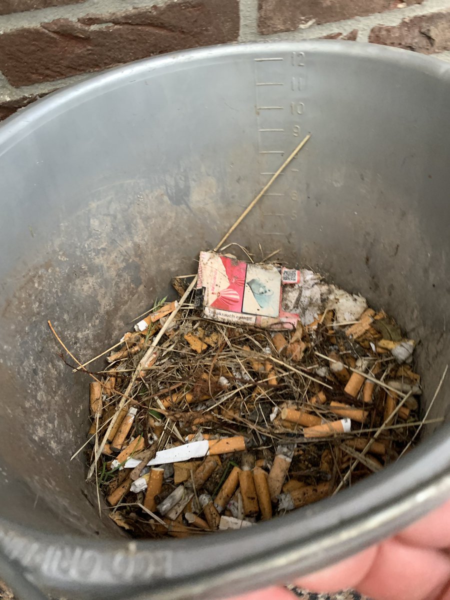 pjhummelen's tweet photo. @oplitterridder I did a litterpick for #peukmeuk #nofilterplease on Saturday too. Here are some of the. https://t.co/MKPfGlMvDR