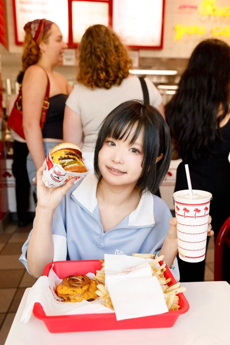 Twitterのコスプレ画像18