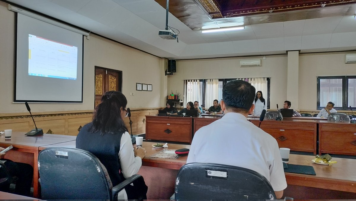 BPISDKP's tweet photo. Denpasar(9/7) BPISDKP mengikuti persiapan Hari Jadi Ke-66 Provinsi Bali Tahun 2024 pada bulan Agustus 2024.
#25TahunKKP #SailBeyondwithBlueEconomy #2024KKPBeyond #SaktiWahyuTrenggono #PusdatinKKP #BPISDKP #InFoMarFish #SpatialisSPecial https://t.co/MDaYdT5tZR