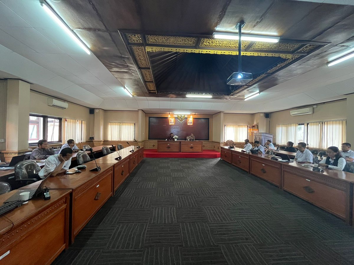 BPISDKP's tweet photo. Denpasar(9/7) BPISDKP mengikuti persiapan Hari Jadi Ke-66 Provinsi Bali Tahun 2024 pada bulan Agustus 2024.
#25TahunKKP #SailBeyondwithBlueEconomy #2024KKPBeyond #SaktiWahyuTrenggono #PusdatinKKP #BPISDKP #InFoMarFish #SpatialisSPecial https://t.co/MDaYdT5tZR