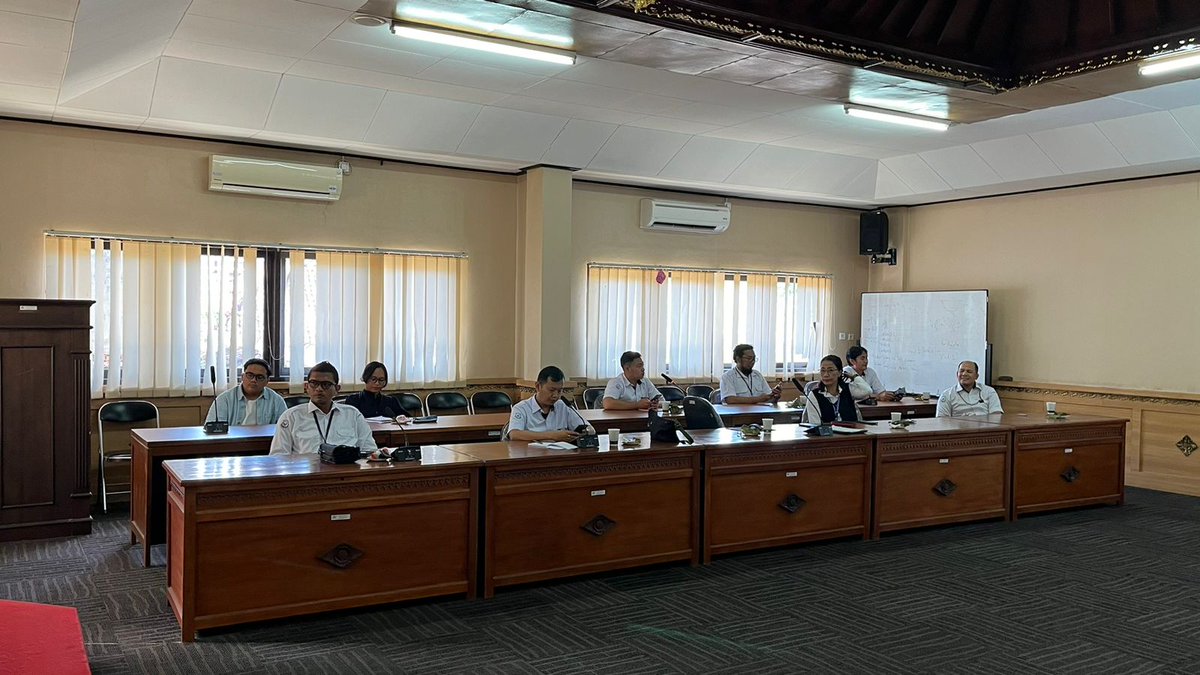 BPISDKP's tweet photo. Denpasar(9/7) BPISDKP mengikuti persiapan Hari Jadi Ke-66 Provinsi Bali Tahun 2024 pada bulan Agustus 2024.
#25TahunKKP #SailBeyondwithBlueEconomy #2024KKPBeyond #SaktiWahyuTrenggono #PusdatinKKP #BPISDKP #InFoMarFish #SpatialisSPecial https://t.co/MDaYdT5tZR
