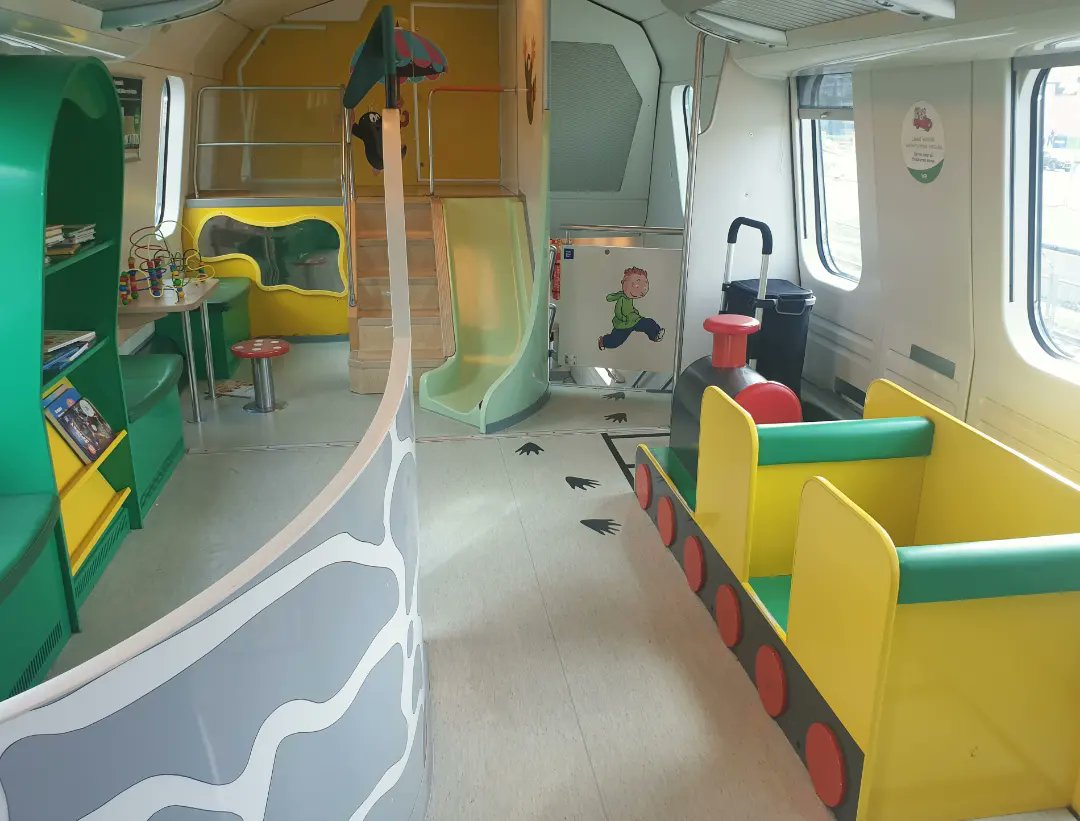 VirpiFlyg's tweet photo. Taking the train with the kids from Turku to Tampere. 🇫🇮 https://t.co/WEniqCJ9st