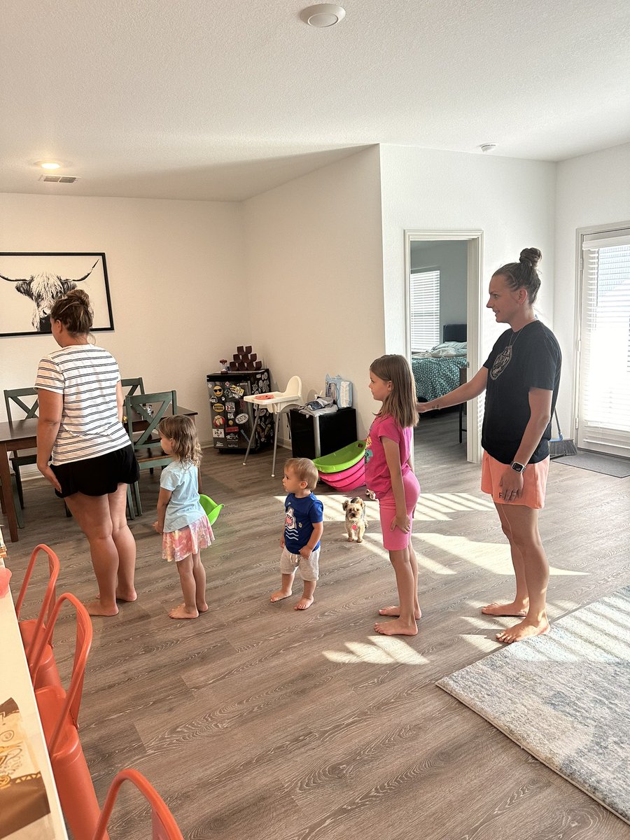 JLMc928's tweet photo. WAY, I mean way too many laughs playing Move Like Me! We had so much fun playing dance telephone! I think us adults had more fun than the kids 🤣
@TheOpGames @Tryazon
#10DaysUSA #MoveLikeMe #DanceTelephone #TheOpGames #GameNight #Tryazon https://t.co/NQgsO4w8mT