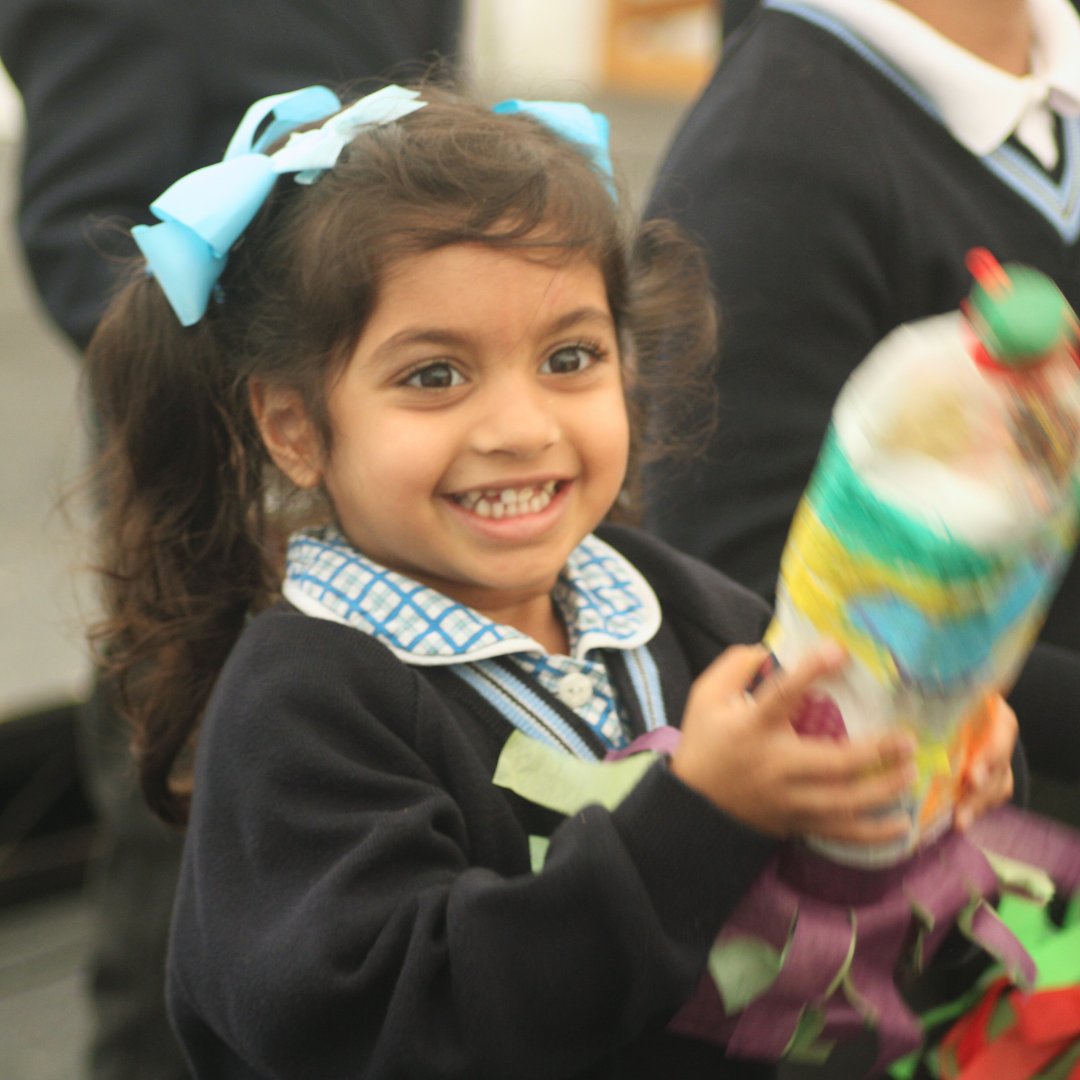BraesideSch's tweet photo. We had a fantastic afternoon on Friday celebrating the many successes of our Early Years! 

The children loved sharing their highlights of the year with friends and family.  

Well done to all, you should be very proud of what you have achieved this year! 🌟👏

#OakTreeSchools https://t.co/DKSwDm0mmi