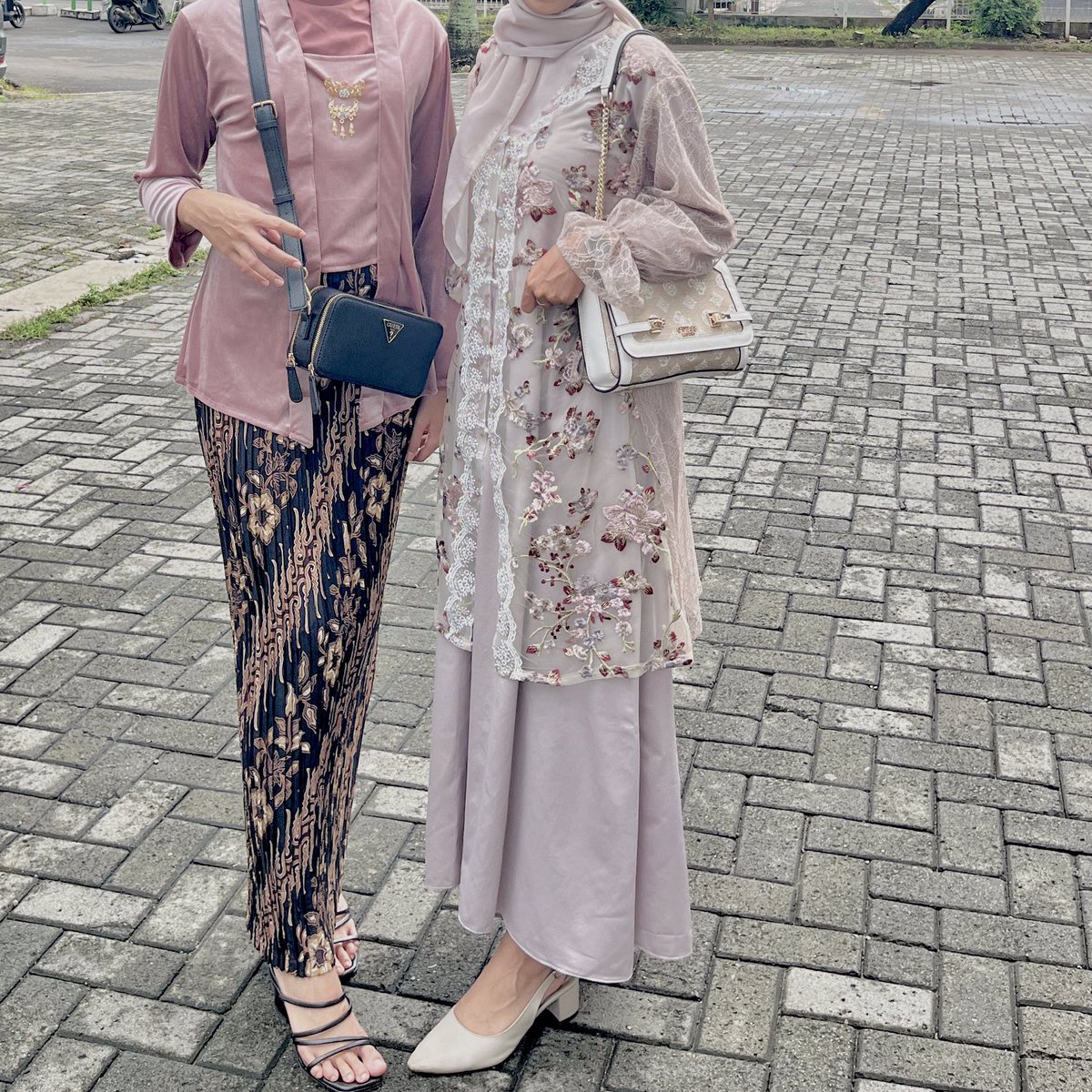 mitapuspita's tweet photo. aku nemu outer buat kondangan cangtip banget dan affordable hihi masyaa allah✨

https://t.co/T8ynYZ7Xoa https://t.co/H8C02jEwGd