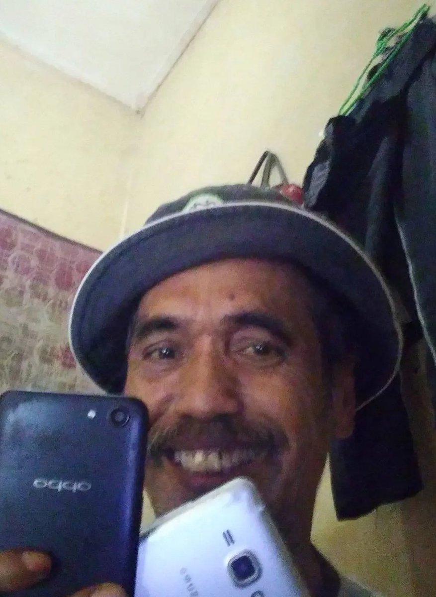 I GOT SPURS THAT JINGEL JANGEL JINGEL HA HA HA HA HA