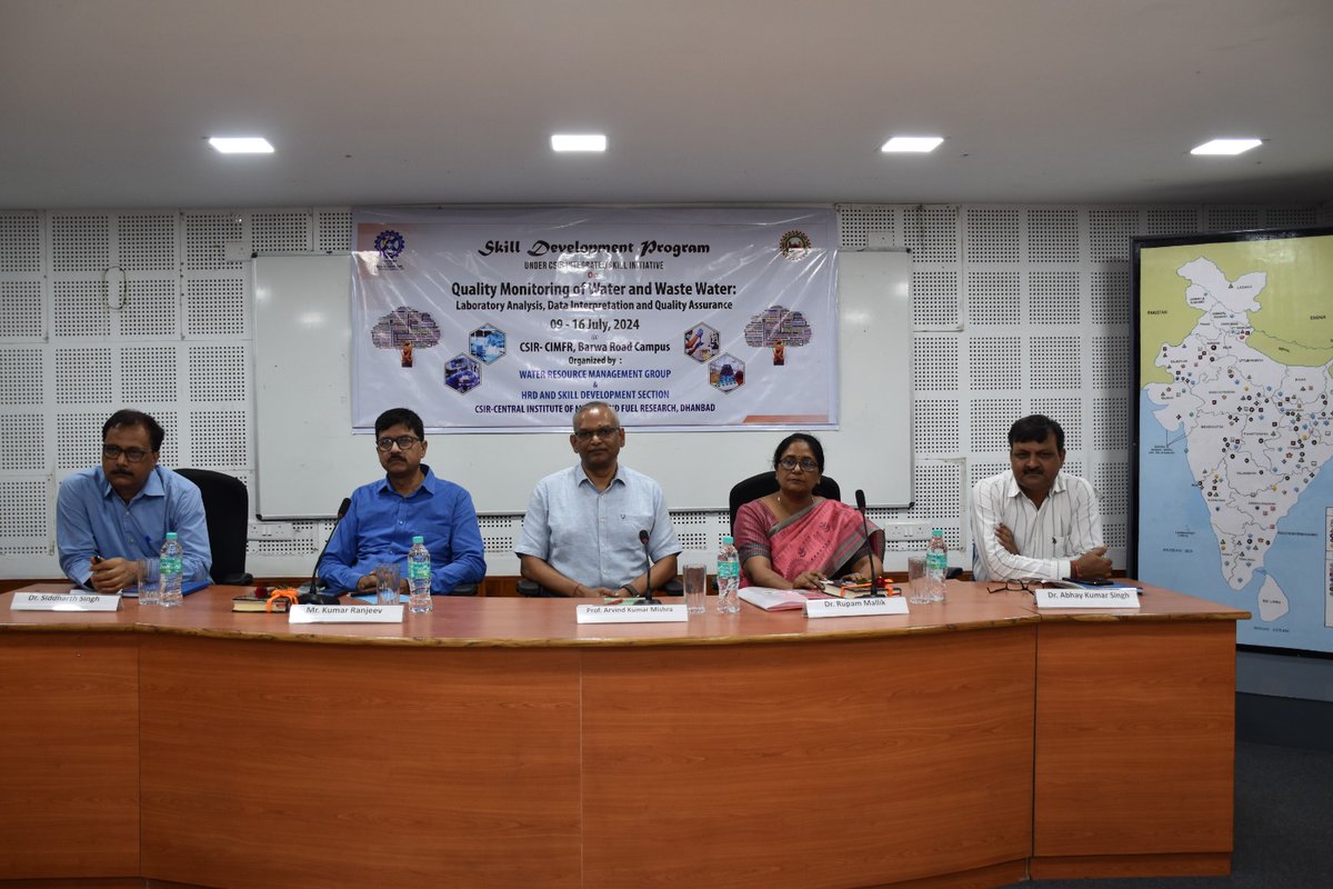 CIMFR_CSIR's tweet photo. CSIR-CIMFR hosting 7- days Skill Development Programme on "Water and Wastewater Quality Monitoring" under CSIR-CIMFR .  Insightful discussions and hands-on learning about water #Management  and #Sustainability. https://t.co/66DZrFRLjh
