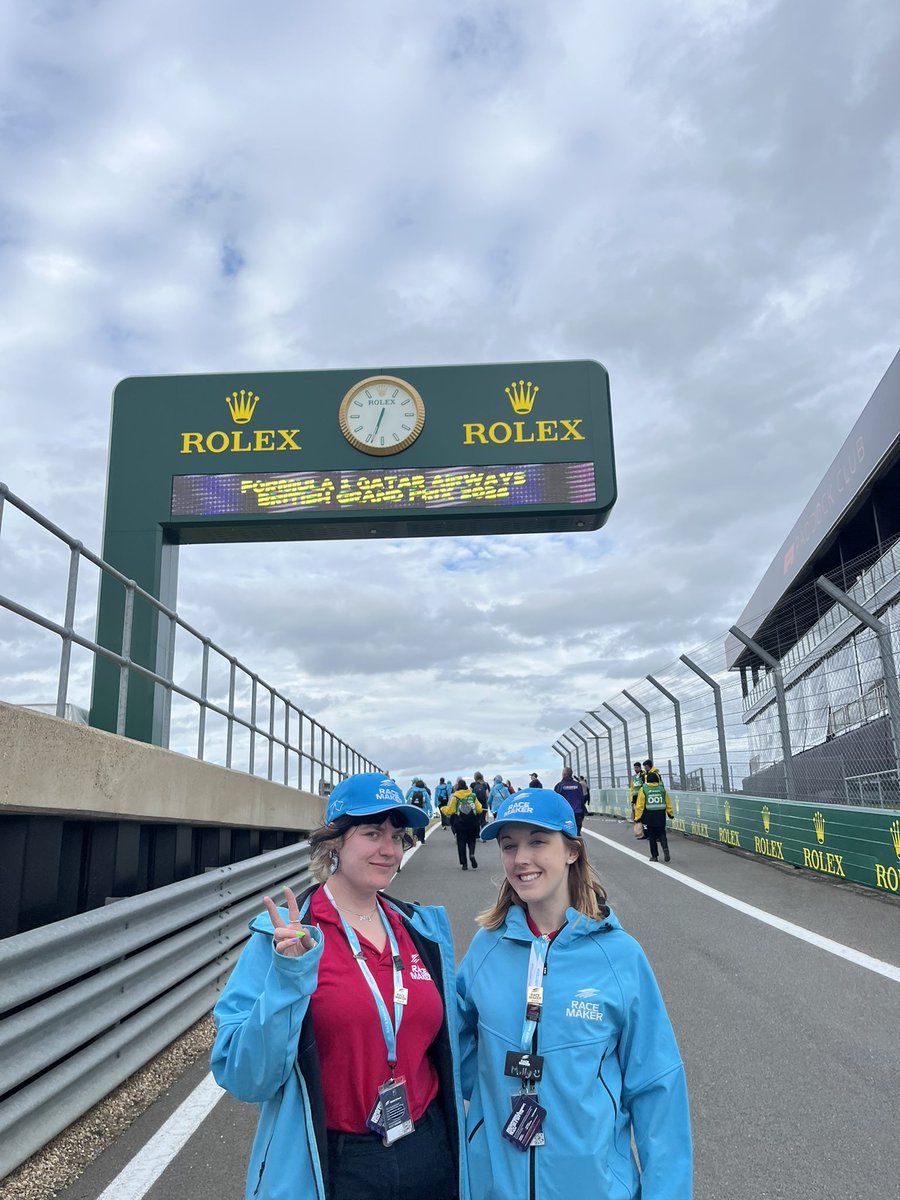 Still processing that I met the lovely <a href="/OllieBearman/">Ollie Bearman</a> and saw <a href="/LewisHamilton/">Lewis Hamilton</a> win his home race live 😭🤭
