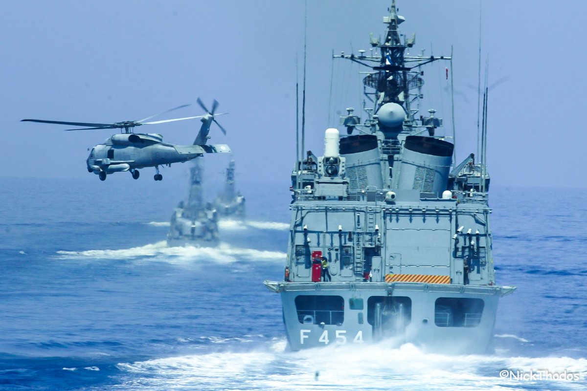 Hellenic Navy through my lens 🇬🇷⚓ tweet media