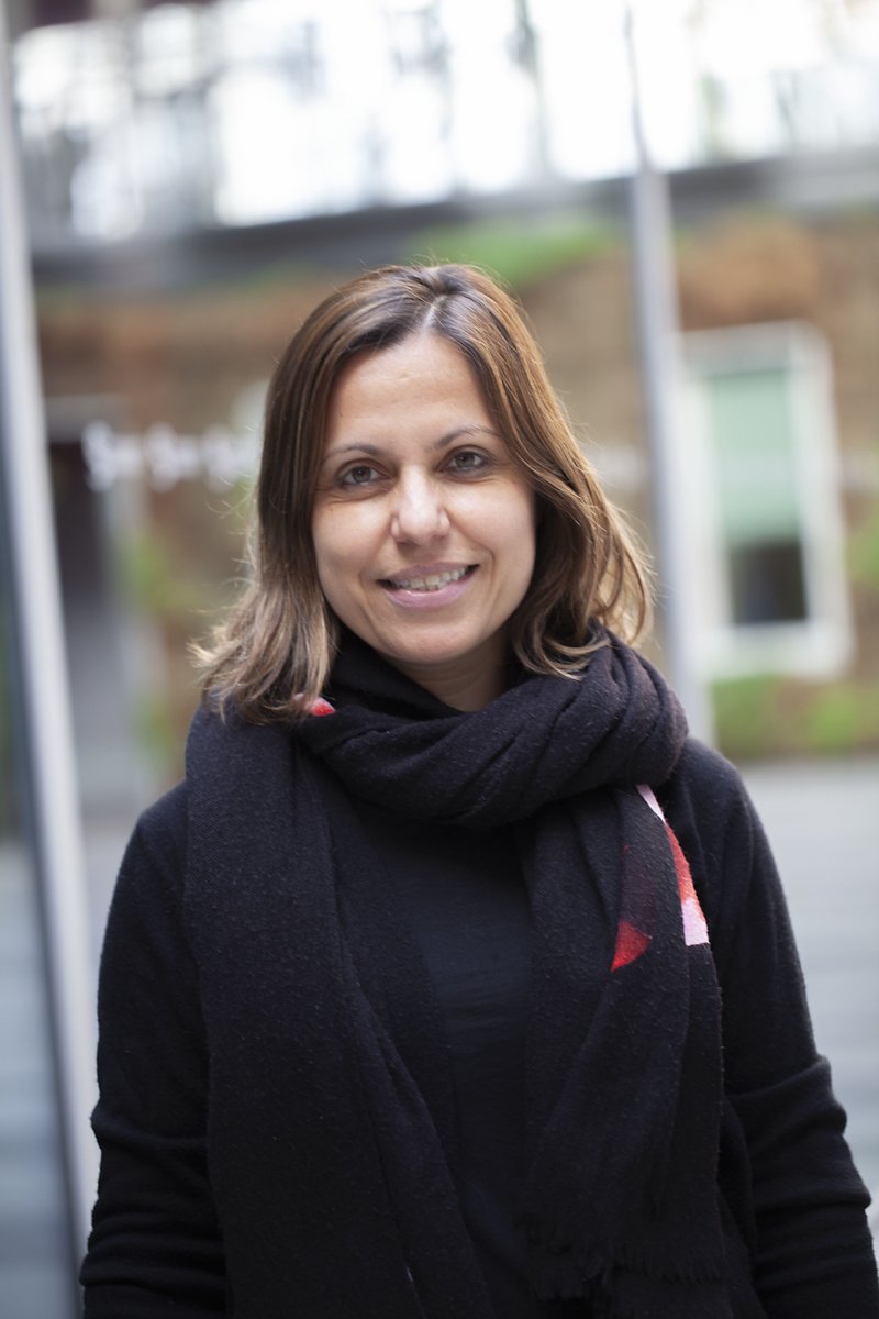 🏅 Félicitations à nos scientifiques Lydéric Bocquet, directeur de recherche au @LP_ENS_, et Eleni Diamanti, directrice de recherche spécialiste en cryptographie quantique au <a href="/LIP6_lab/">LIP6</a>, lauréats de la médaille de l’innovation 2024 du <a href="/CNRS/">CNRS 🌍</a> ! 👏👏