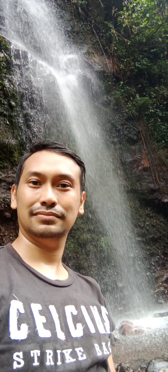 Emang gak ada manis2 nya gitu...