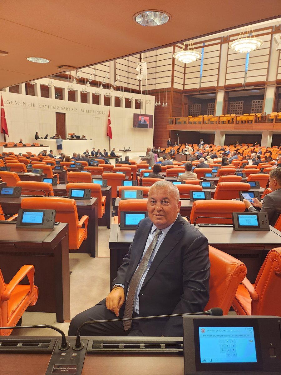 cenginyurt52's tweet photo. TBMM de Milletin adına Nöbetteyiz.
Bütün dostlara selam olsun. https://t.co/DEVo1uxQvZ