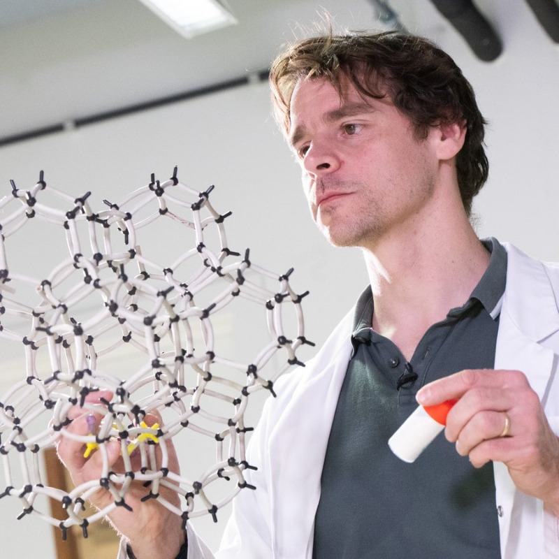 EUScienceInnov's tweet photo. 🎉 Celebrating 40 years of #EUfunded R&amp;I!

Over €283bn invested. More than 30 Nobel Prizes won by EU-backed researchers lead to breakthroughs such as the world's first mRNA vaccine, graphene successful experiments &amp; more 🔬 #ResearchImpactEU

This is the result of 🇪🇺 support ↓