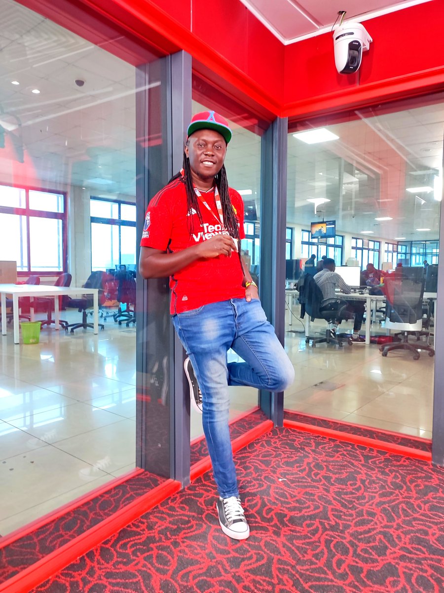 VybezRadioKE's tweet photo. Leo mnaona vile Drip imekubali,unatupata ukiwa wapi?
#Vybeayard #DripTuesday
@deejaypatiz https://t.co/5kDqXx9y1i
