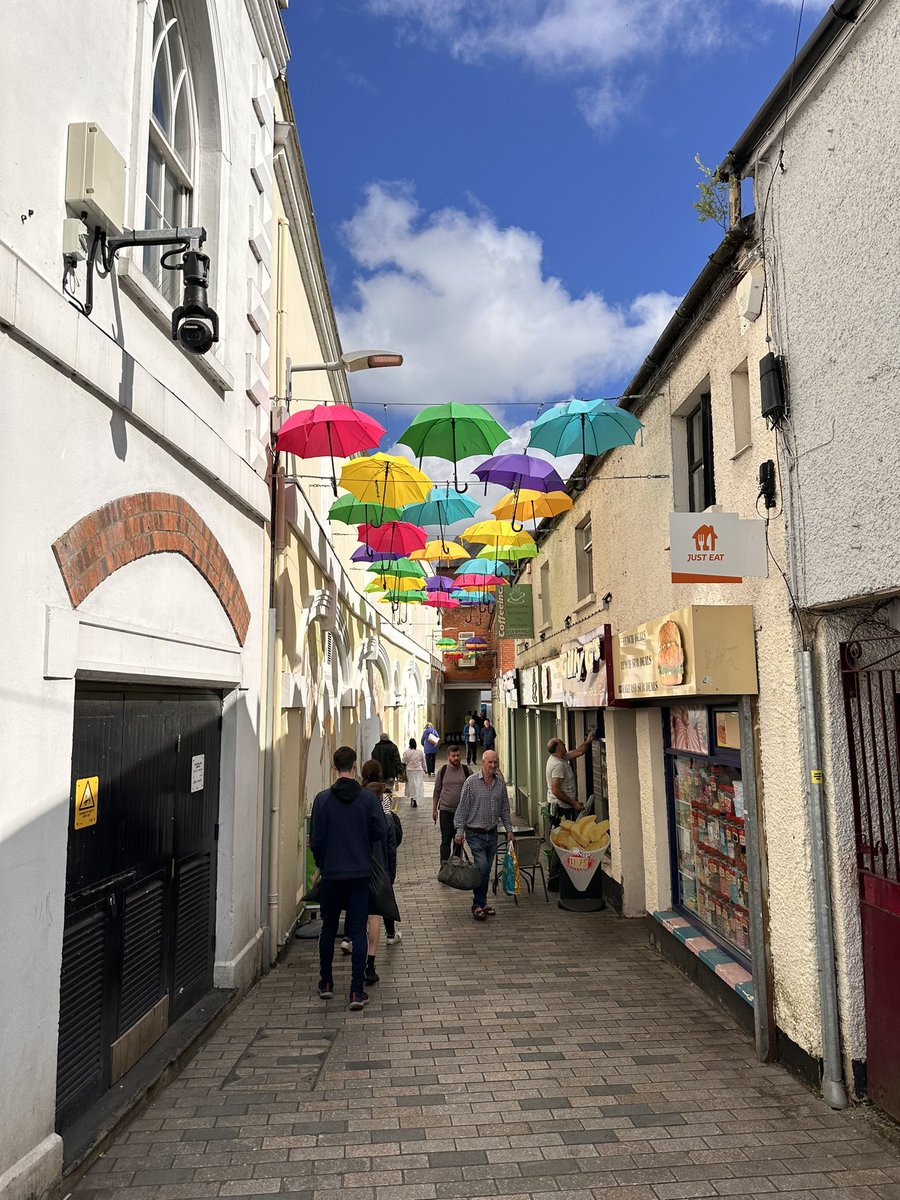 Spatchmo's tweet photo. #Lisburn Brollies https://t.co/vjF0DuLilR