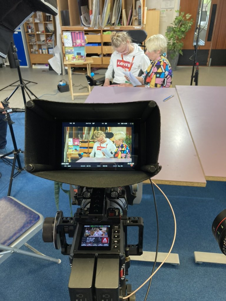 MarketplaceandI's tweet image. We had a blast @BeaumontCollege last week filming for #TheSketchbookLibrary 🎬🎬🎬 Can’t wait to see the full video! Incredibly grateful to @LancasterManage  philanthropic team and #FriendsOfBeaumont for making this project a reality! #AbilityOverDisability @KillianOLeary