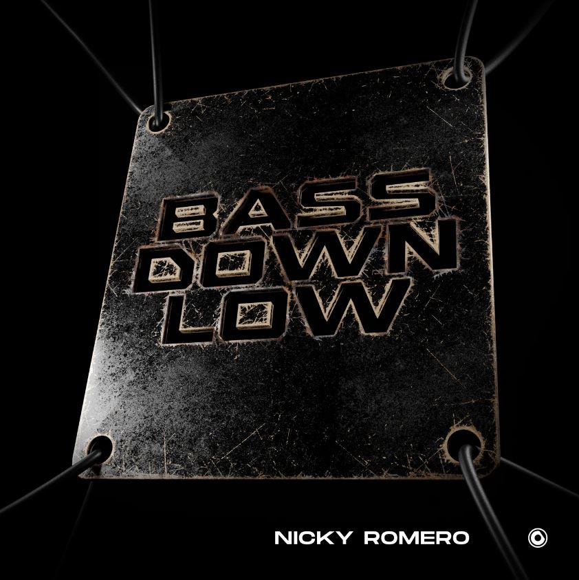 Bryanonyma's tweet photo. It's finally here! “Bass Down Low” banger track by @nickyromero played premiere at @PAROOKAVILLE festival last summer year will be out this friday 12th of July on @ProtocolRec 🔊☄️ #ProtocolFamily 💜
Pre-save: https://t.co/z4gCFHwLhH 🔒 https://t.co/O50z3OnaLK