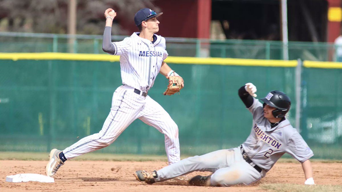 Messiah's Nick Moyer had one of 11 hits as the West All-Star team won the New York Collegiate Baseball League All-Star game 4-2 on Monday. He is batting .324 for the Genesee Rapids this summer. Season stats: baseball.pointstreak.com/player.html?pl…  #d3baseball #summespotlight