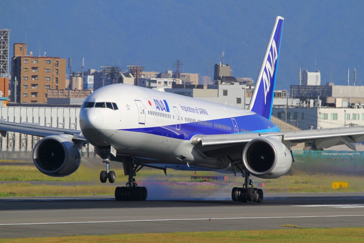 suu451JSDF's tweet photo. #709の日
#JA709A
#ANA
#全日本空輸
#伊丹空港
#羽田空港 https://t.co/7FT40BpoUd