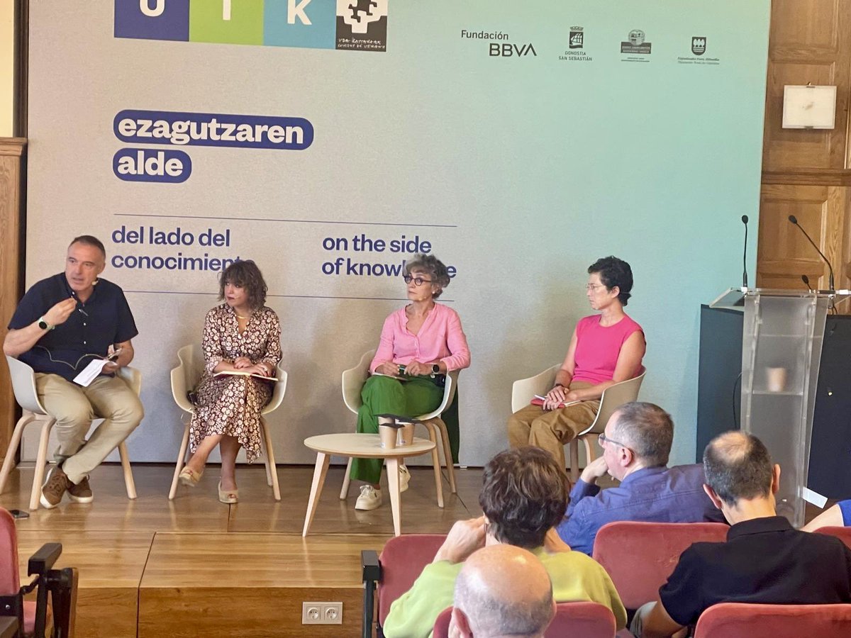 Fin de fiesta. Estupendas intervenciones de <a href="/amaiaarregiamas/">amaia</a> , <a href="/AubixaF/">Aubixa Fundazioa</a> , #EvaSalaberria, #DonistiaLagunkoia y #AdrianaMartinez, <a href="/APTEStecsocial/">APTES</a>  con <a href="/JaviYanguas/">Javier Yanguas</a> en el curso de verano UIK/UPV sobre los retos y desafíos de la nueva longevidad.