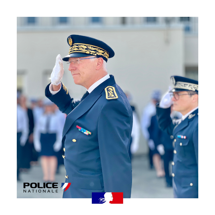 PoliceNat77's tweet photo. #JournéeDeLaPoliceNationale | Ce matin avait lieu la cérémonie de la @PoliceNationale, en présence de M. le @Prefet77.

Hommage aux policiers décédés dans leurs fonctions 🕊️ et honneur rendu à ceux qui se sont illustrés cette année avec 6⃣1⃣ médailles décernées.

#Protéger https://t.co/xs40ovSj7e