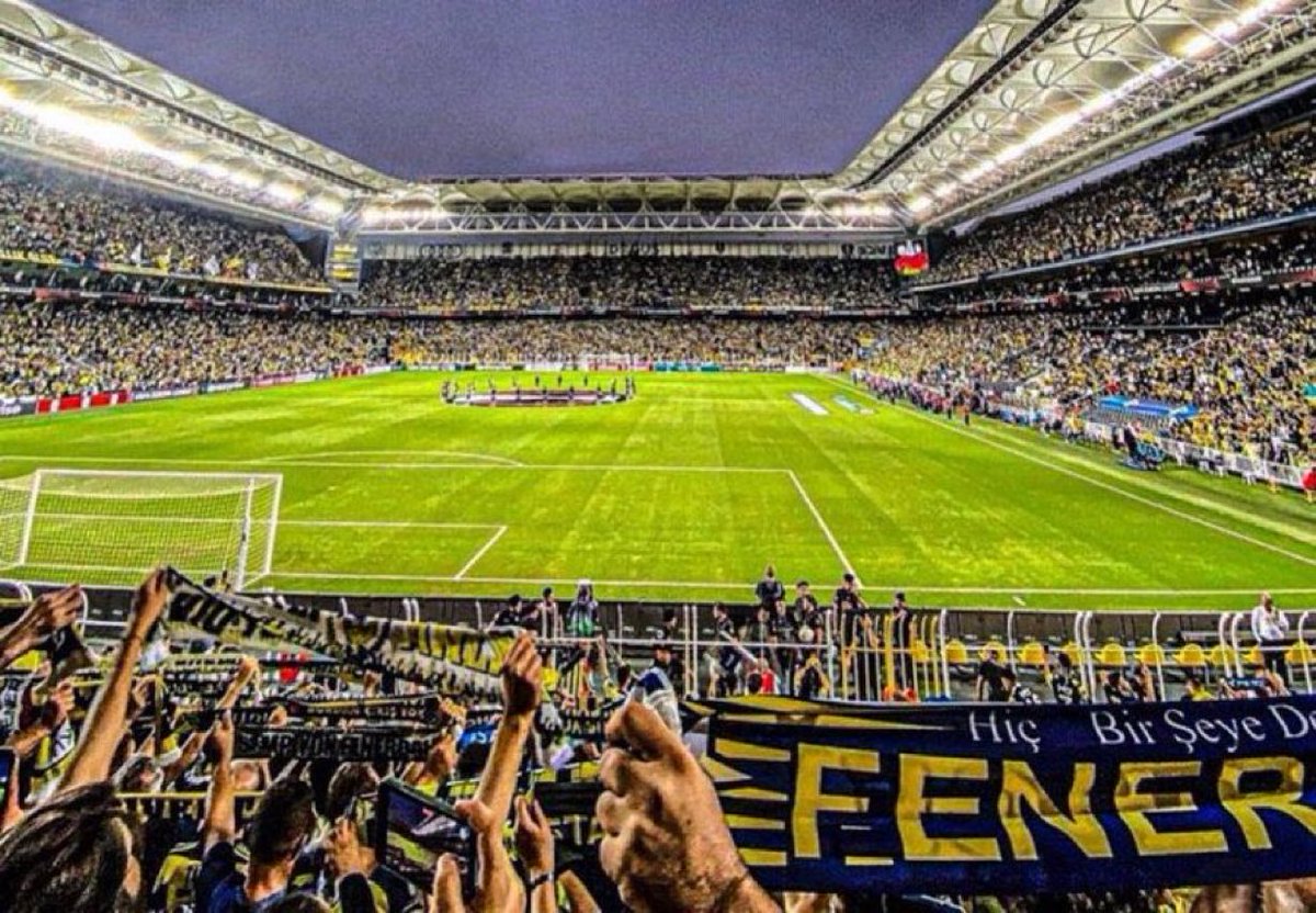 brandlywho's tweet photo. 🔥 According to FIFA, the Turkish club with the most fans in Europe is Fenerbahçe.

I support the biggest club in Türkiye 💛💙 https://t.co/HxlJwg6SGv