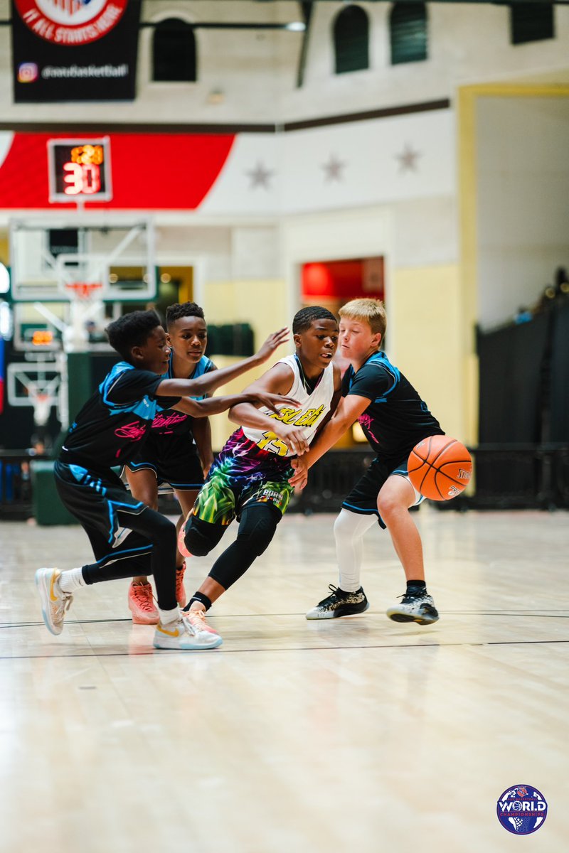 AAU Basketball tweet media